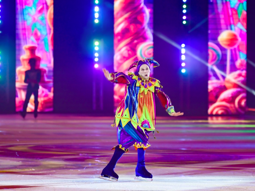 Фото В Новосибирске завершилось грандиозное ледовое шоу «Щелкунчик»: опубликованы завораживающие кадры 14 - Сиб.ФМ Фото В Новосибирске завершилось грандиозное ледовое шоу «Щелкунчик»: опубликованы завораживающие кадры 14